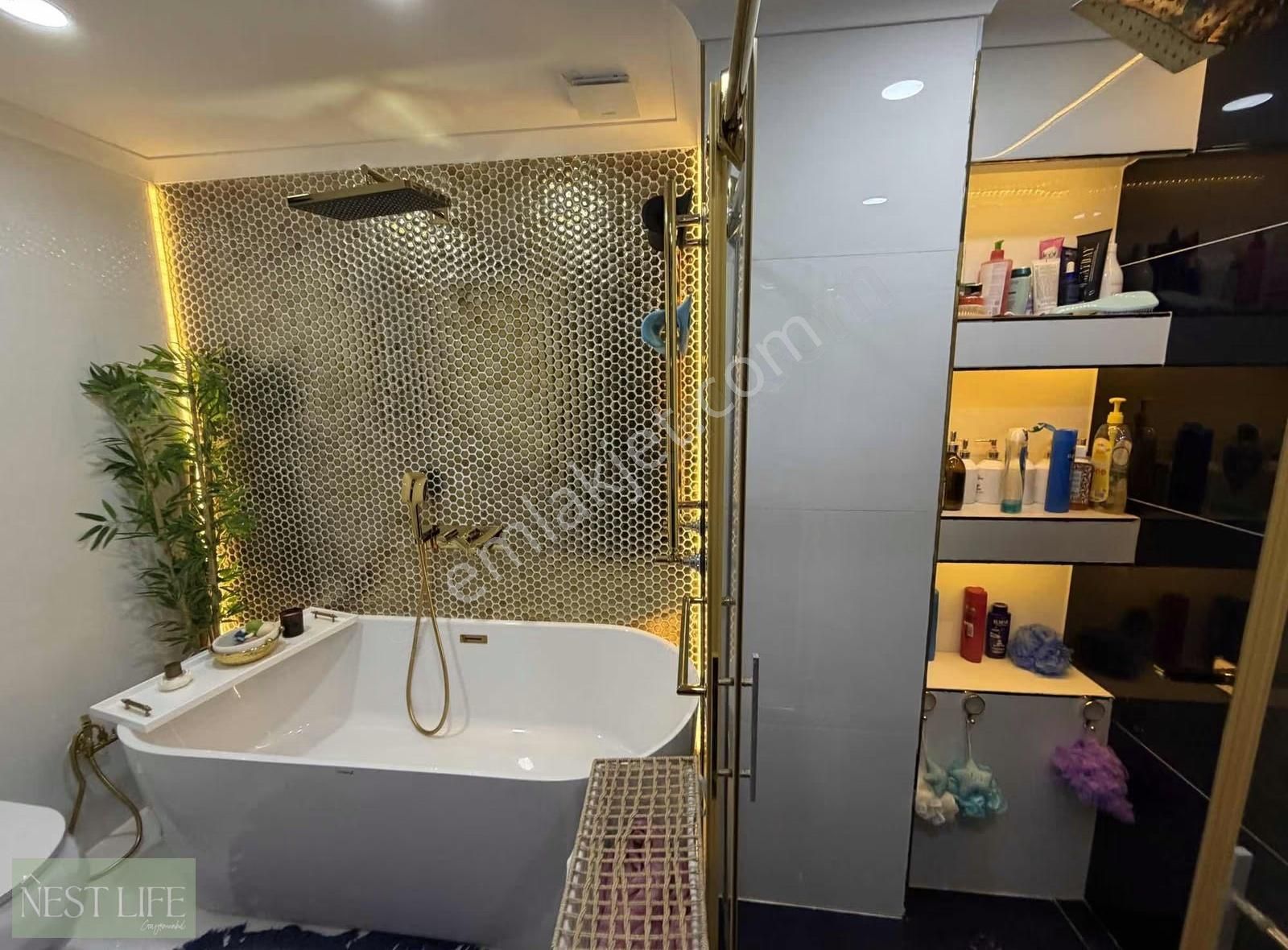 Alemdağda Lüx Dubleks: Orman Manzaralı, Teraslı, Barbekülü - Görsel 20