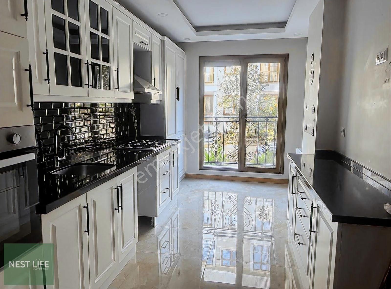 Beylikdüzü Kavaklı Mah. Mehmet Palut Apt. 2+1 Kiralık Daire - Görsel 20