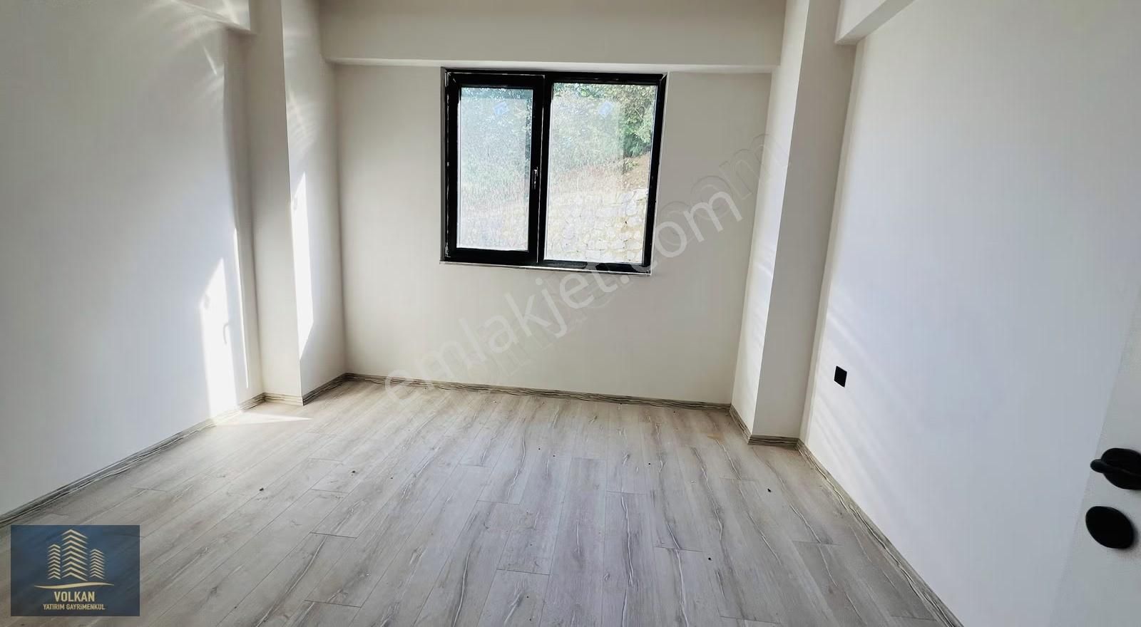 Oturum Başladı, Site İçi 4+1 Sıfır Daire (takasa Açıktır) - Görsel 9