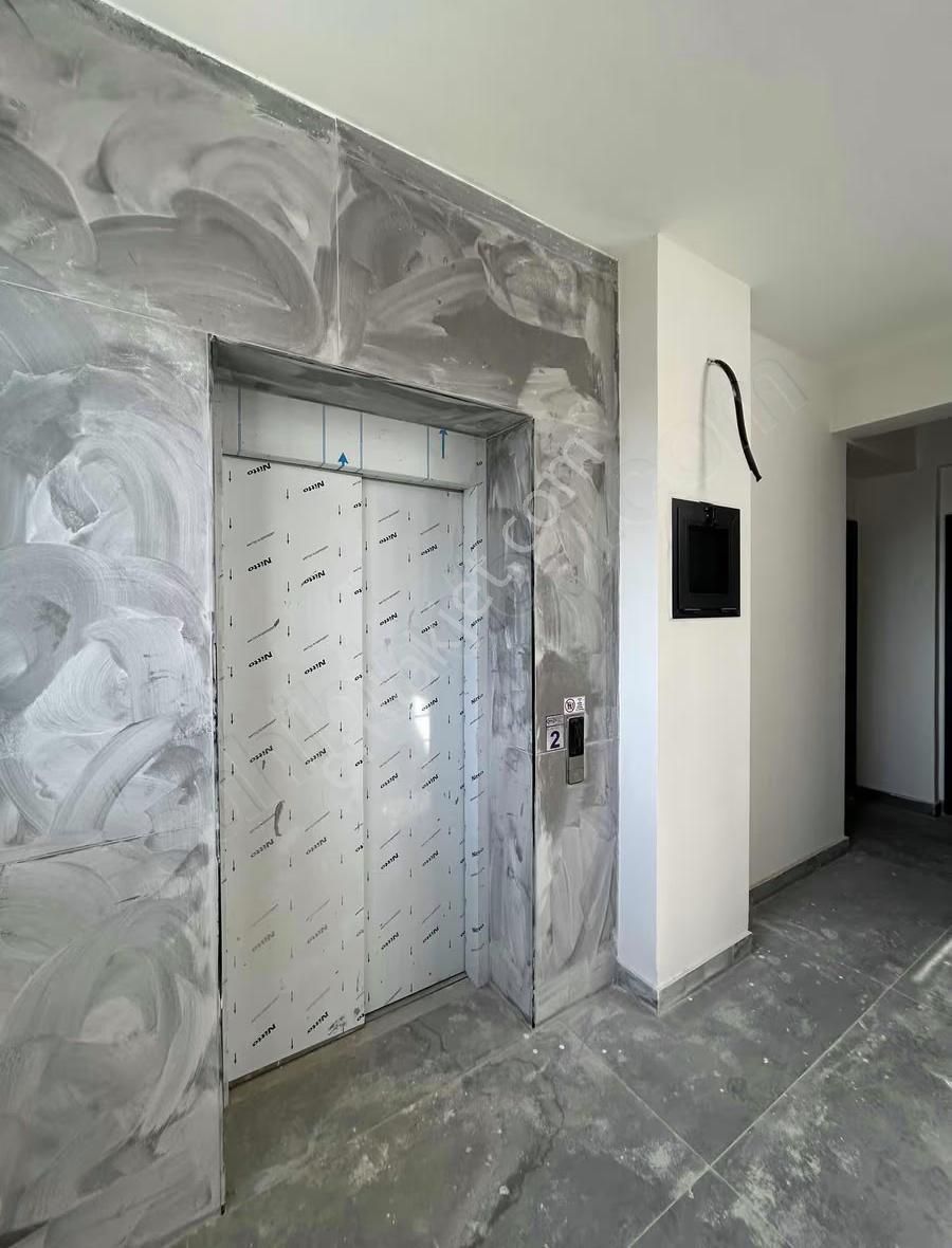 Gizem'li Emlaktan Merkezde Lüks 2+1 Kiralık Daire - Görsel 20