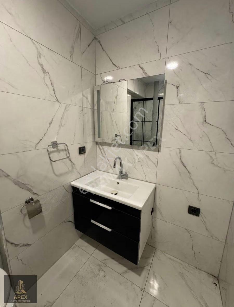 Rezidansta Kiralık 2+1 Lüks Daire - Görsel 16