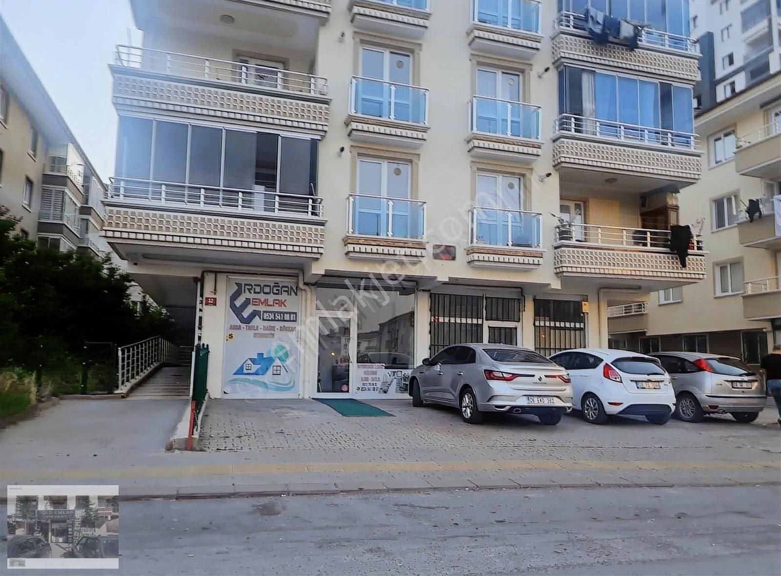 Karapürçek Salı Pazarına Yakın 25 Metre Full Dükkan - Görsel 28