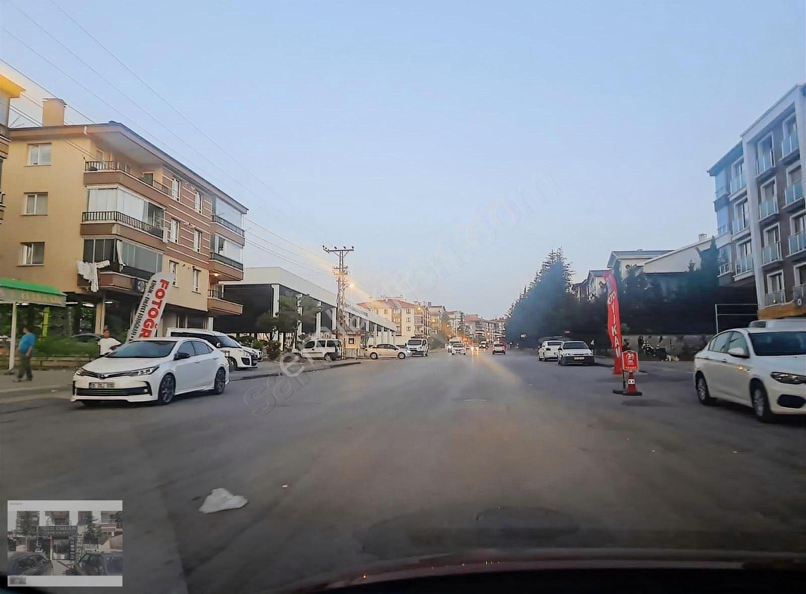 Karapürçek Salı Pazarına Yakın 25 Metre Full Dükkan - Görsel 24