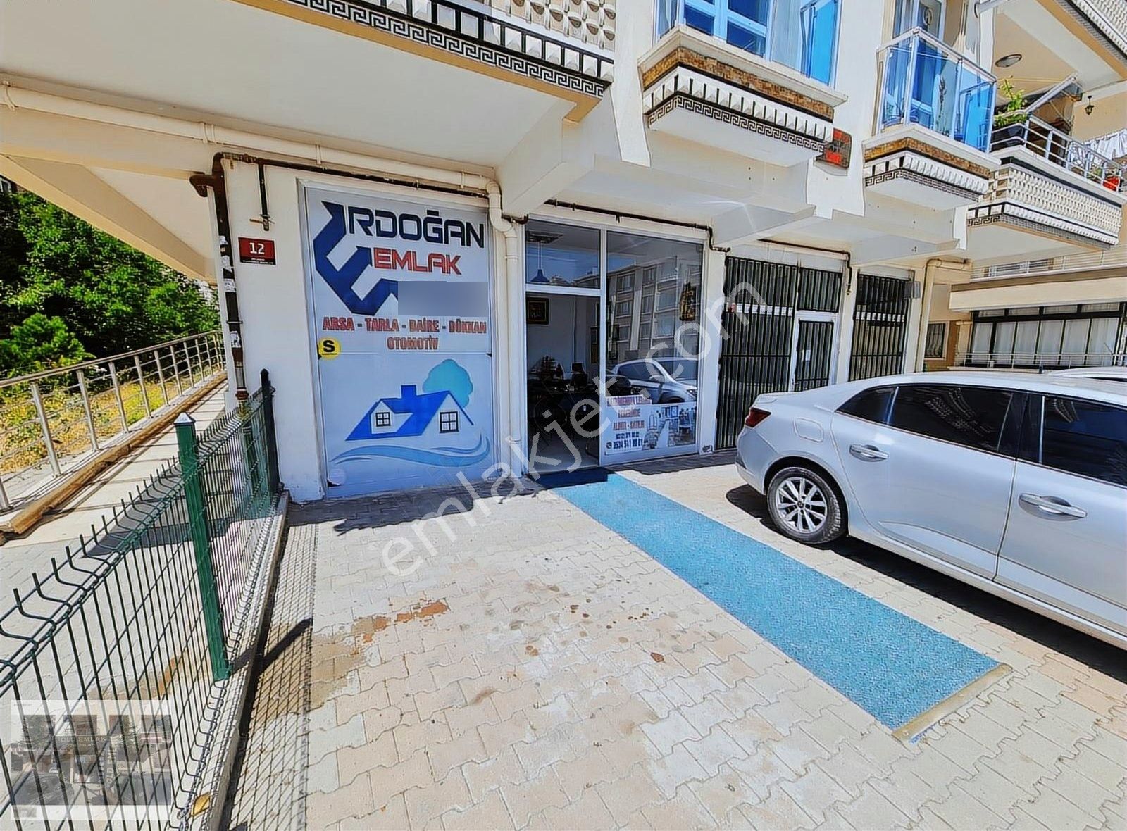 Karapürçek Salı Pazarına Yakın 25 Metre Full Dükkan - Görsel 26