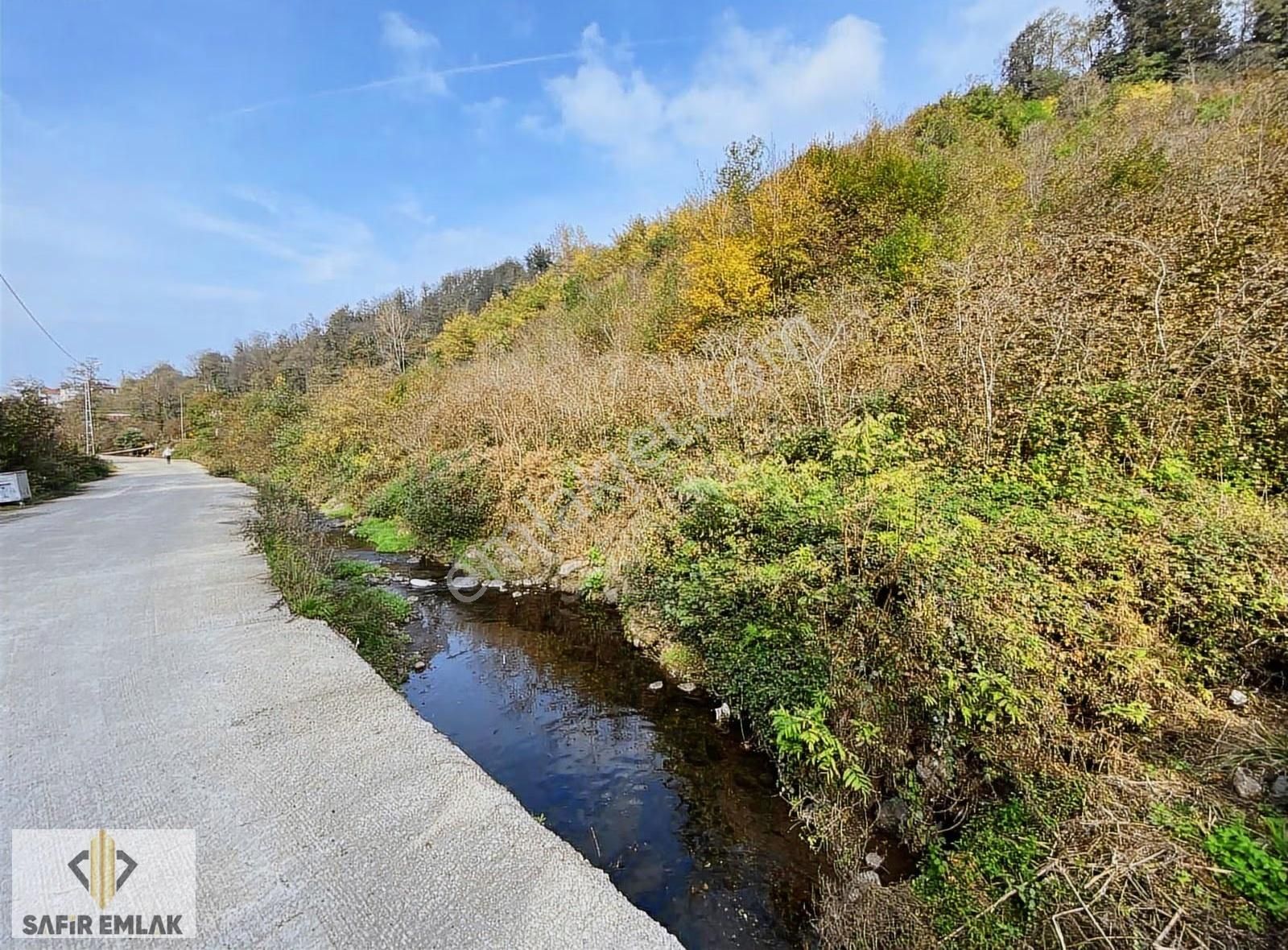 Safir'den Perşembe Medreseönünde Satılık 10.109m2 Fınfık Bahçesi