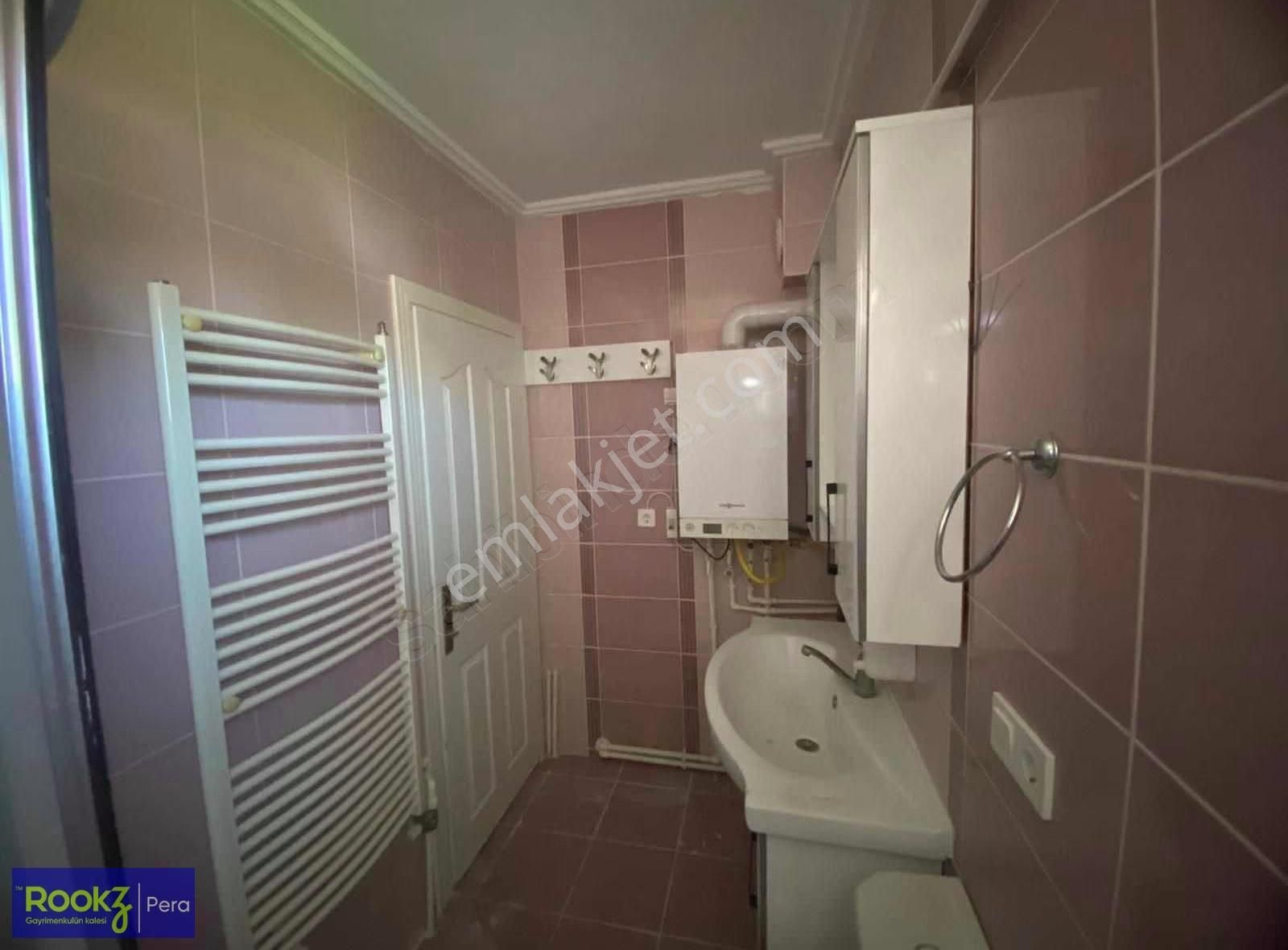 Karasu Merkezde Kiralık 3+1 Dubleks Villa - Görsel 20