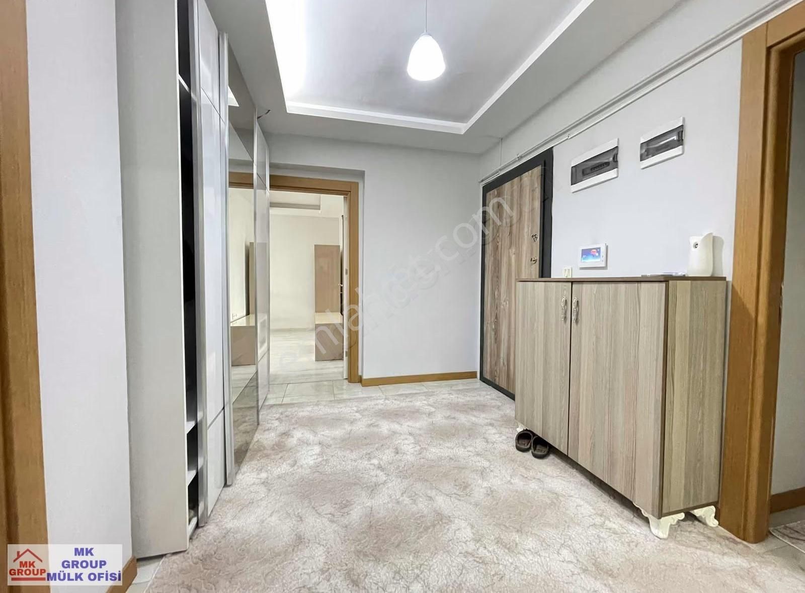 Site İçerisinde Cepheleri Açık Geniş Oturumlu 3+1 Satılık Daire - Görsel 18