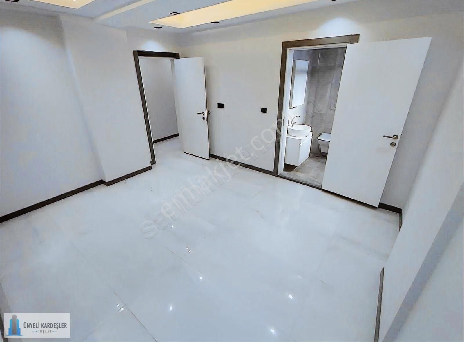 1200 Evlerde Göveçlik Yolu Üzerinde 3+1 Arakat Daire - Görsel 27