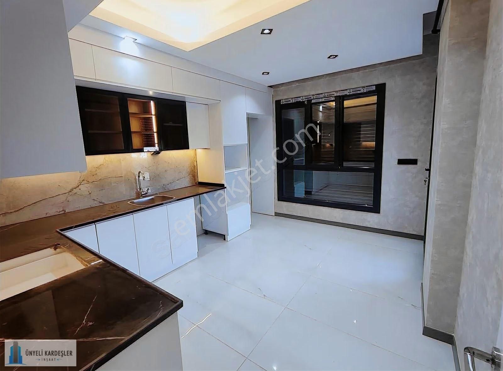 1200 Evlerde Göveçlik Yolu Üzerinde 3+1 Arakat Daire - Görsel 18