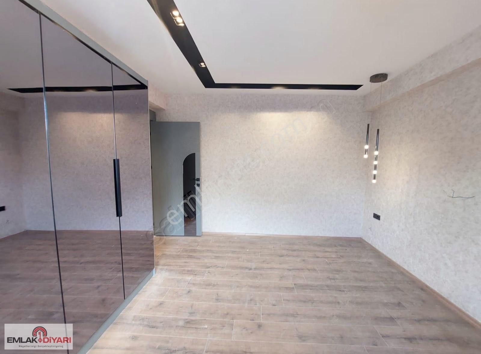 Emlak Diyarından Abdulhamithanda 2.5+1 Lüx Daire - Görsel 13