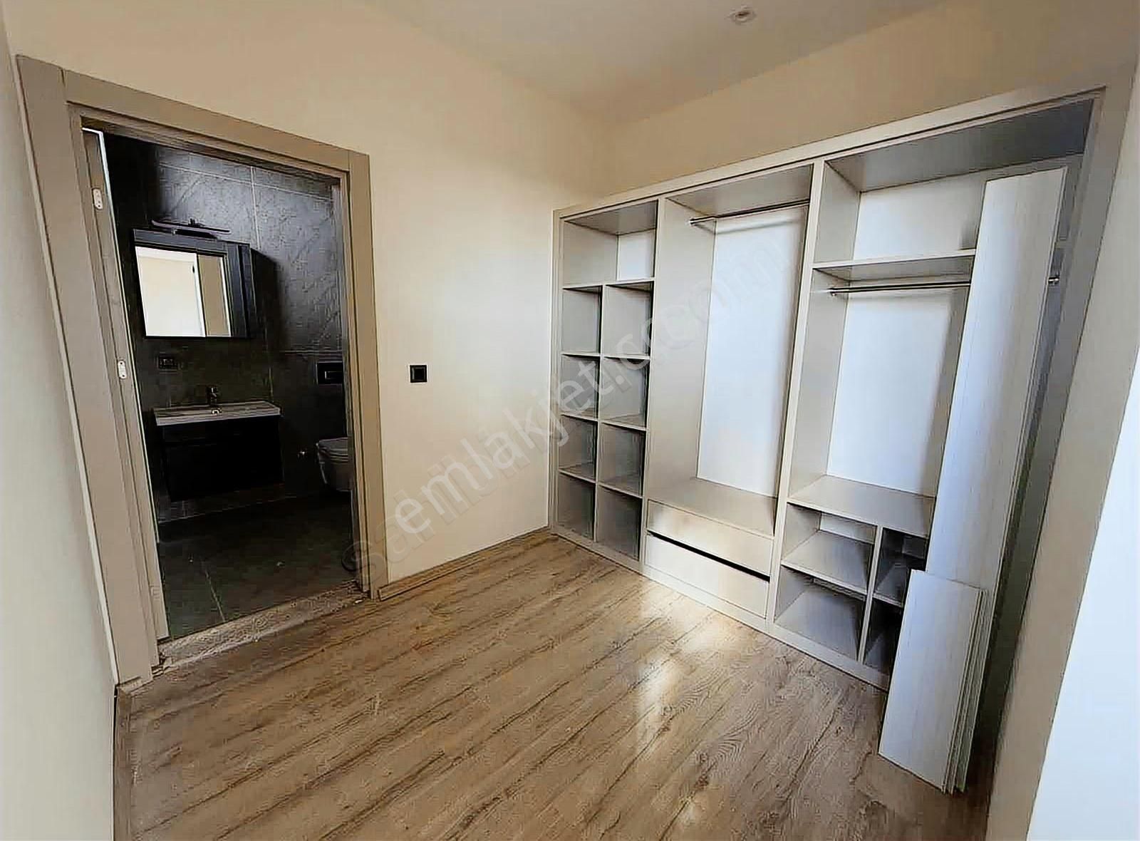 Odabaşında Ultra Lüks Havuzlu 4+1 Fırsat Villa - Görsel 11