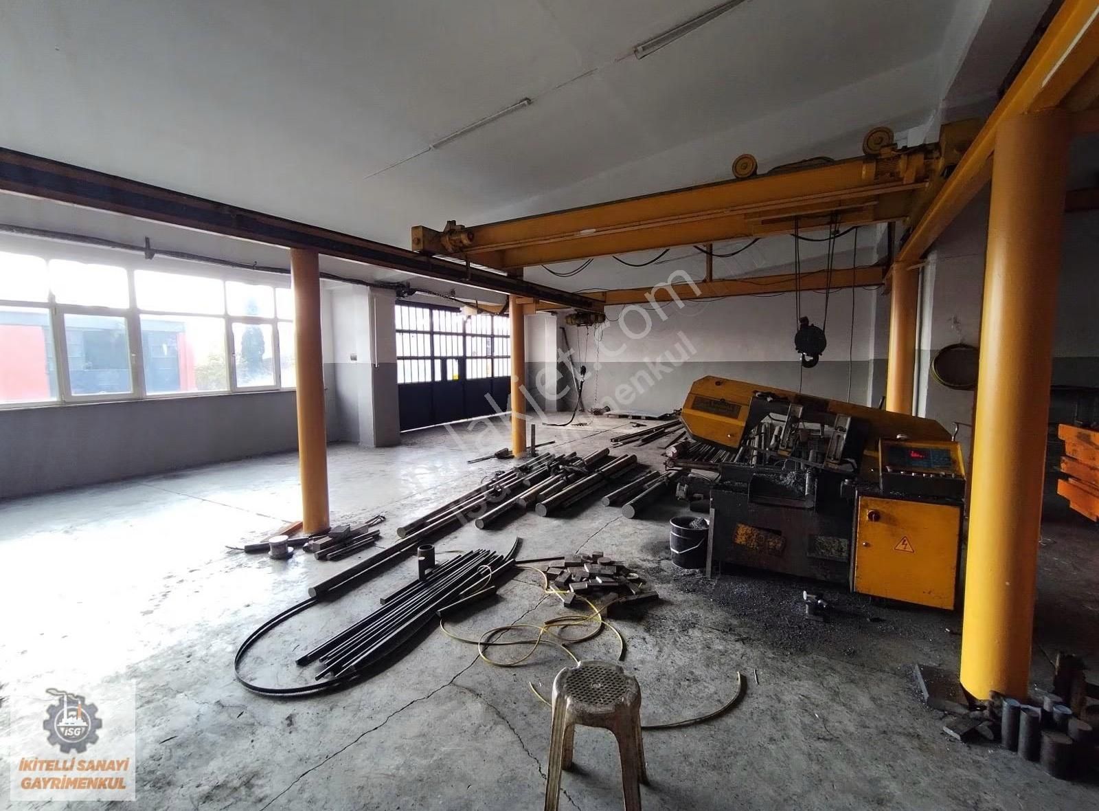 Tormak Sanayi Sitesinde Kiralık Gezer Vinçli 600m2 İşyeri - Görsel 5