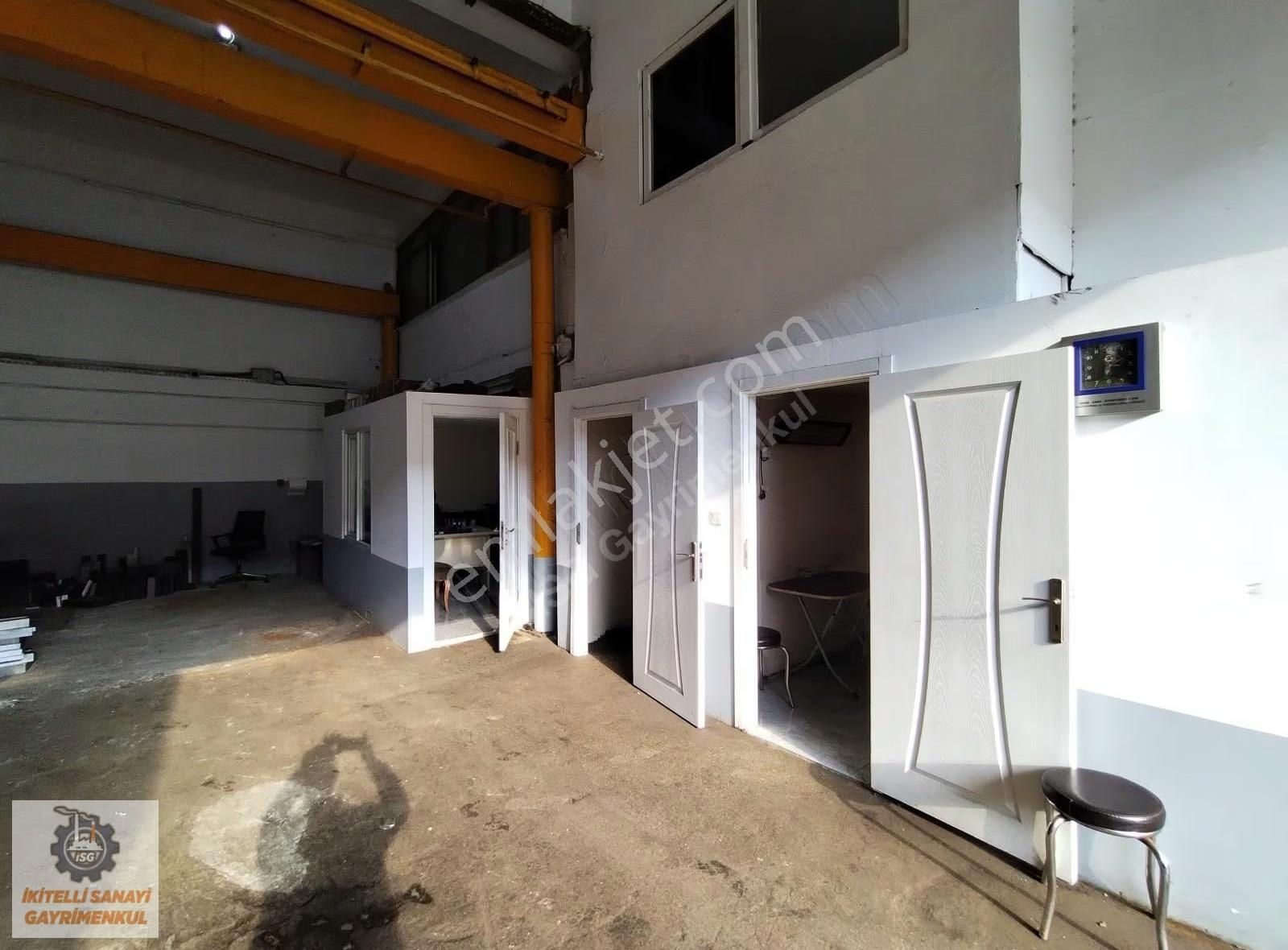 Tormak Sanayi Sitesinde Kiralık Gezer Vinçli 600m2 İşyeri - Görsel 4