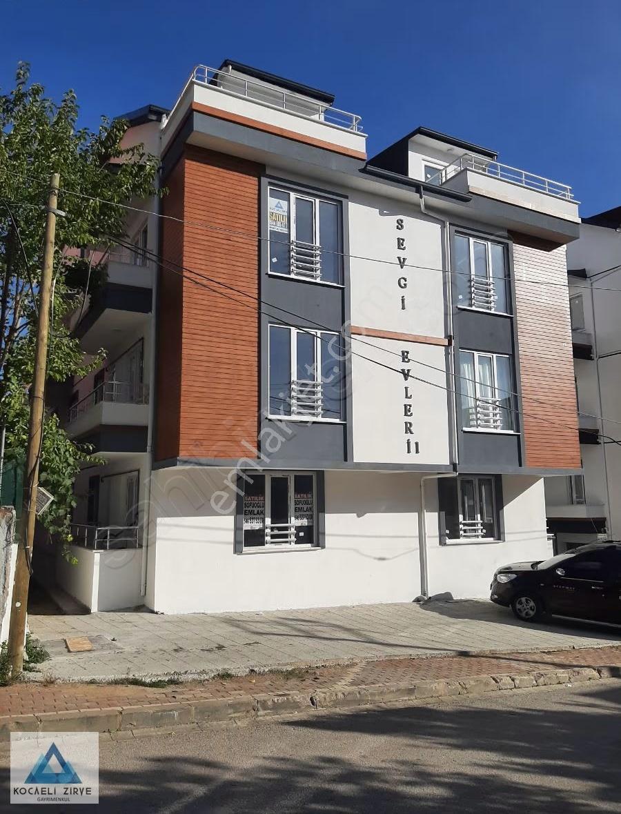 Derince'de Merkezi Konumda Ferah 3+1 Dubleks Sıfır Daire - Görsel 31