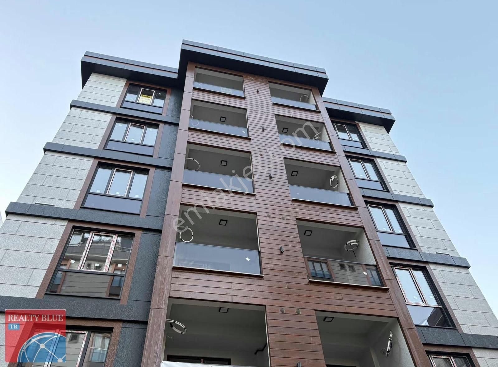 Sultanbeyli Necipfazıl Mah Satılık Lüx 3+1 Daire