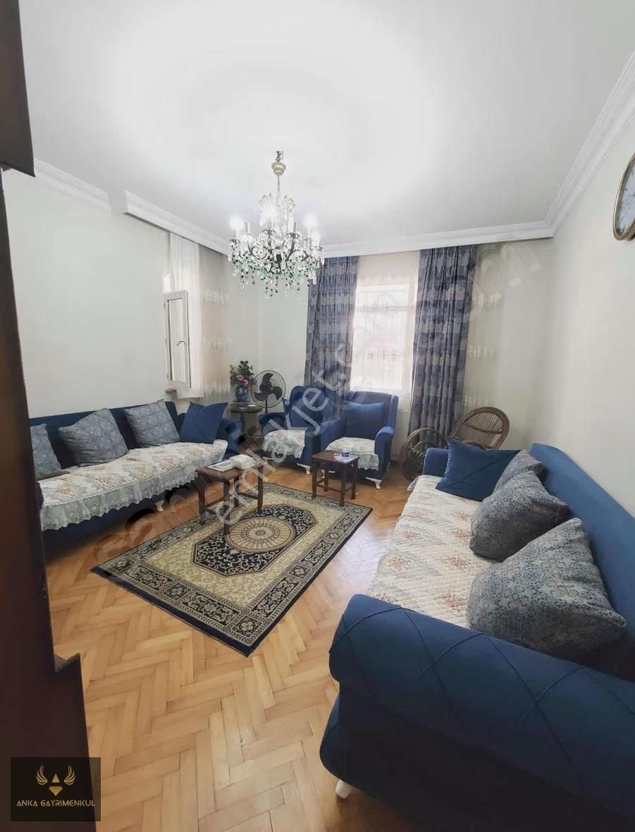 3 + 1 Satılık Daire Kiracı Siz Metrobüs 2 Dk - Görsel 10