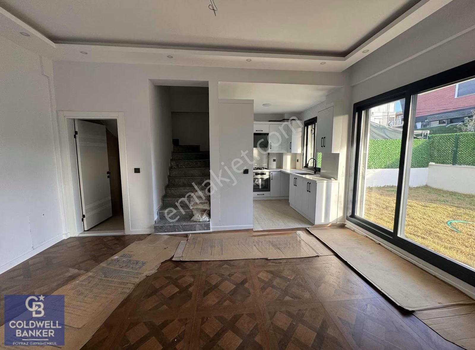 Menderes Coldwell Banker Poyraz'dan Fırsat 3+1 Triplex Villa - Görsel 13