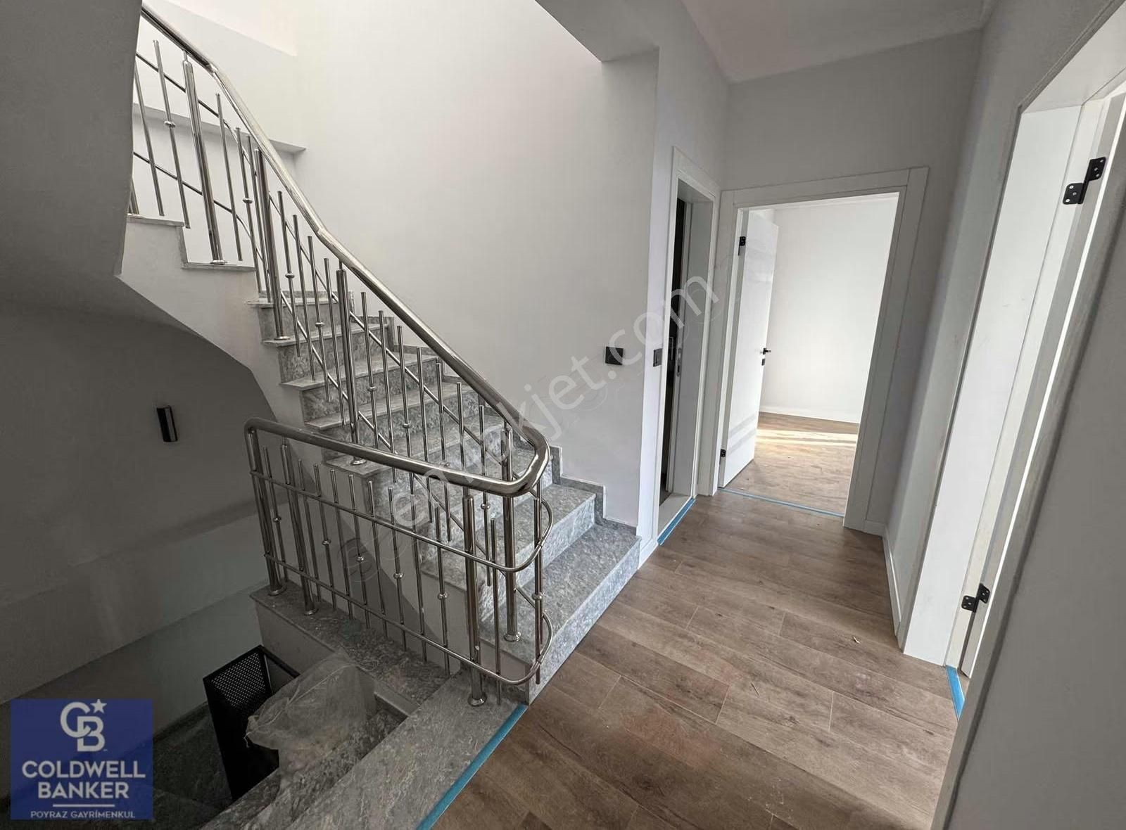 Menderes Coldwell Banker Poyraz'dan Fırsat 3+1 Triplex Villa - Görsel 17