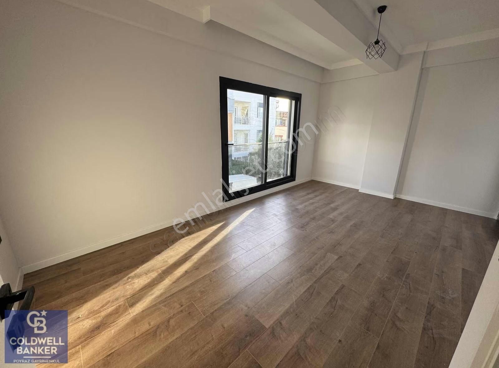 Menderes Coldwell Banker Poyraz'dan Fırsat 3+1 Triplex Villa - Görsel 3