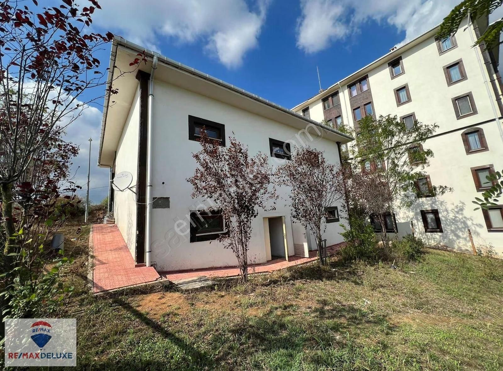Çınarlı Mah. Basın Sitesi İçinde Satılık Dükkan Ve Arsası - Görsel 6
