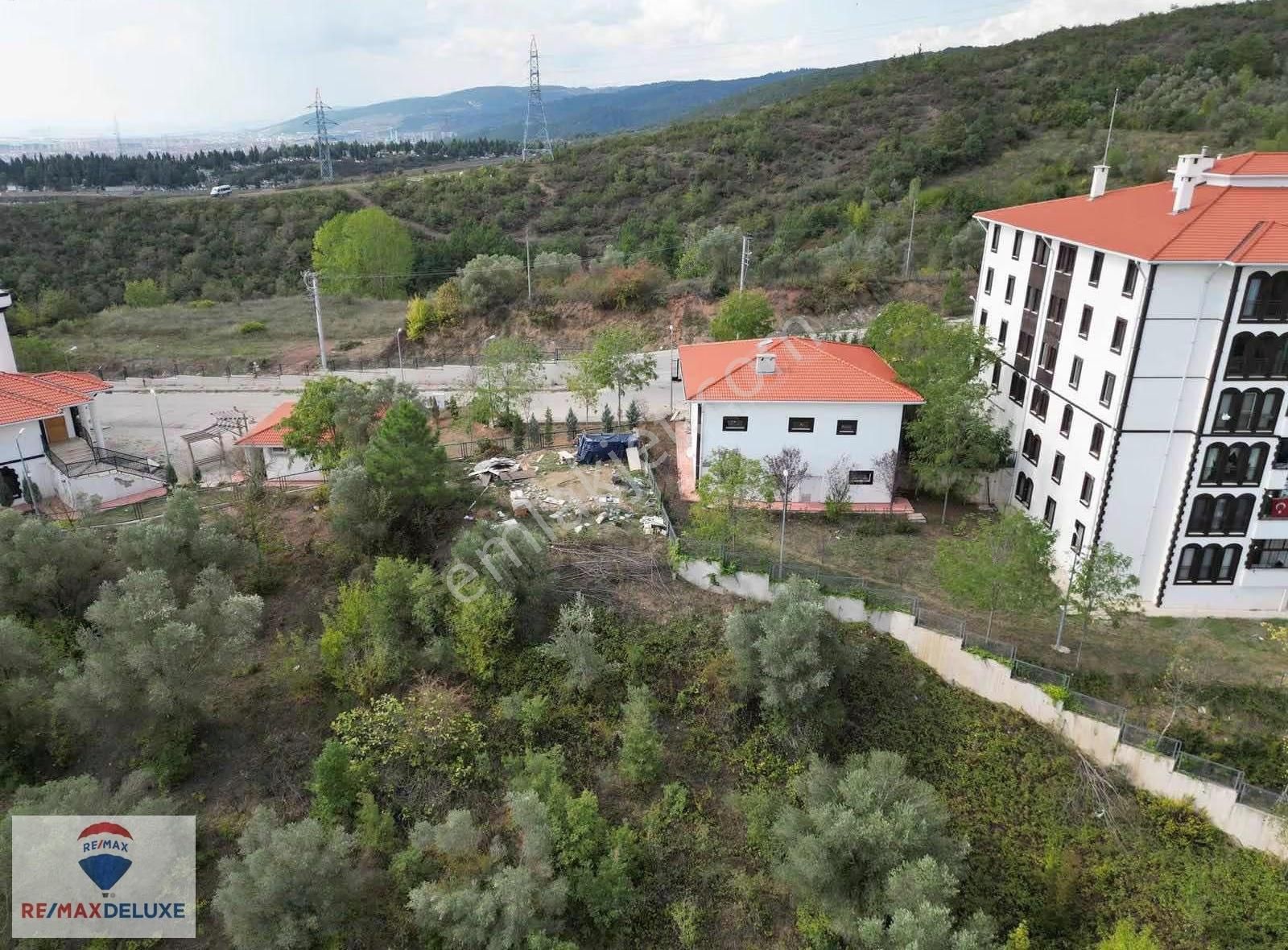 Çınarlı Mah. Basın Sitesi İçinde Satılık Dükkan Ve Arsası - Görsel 4