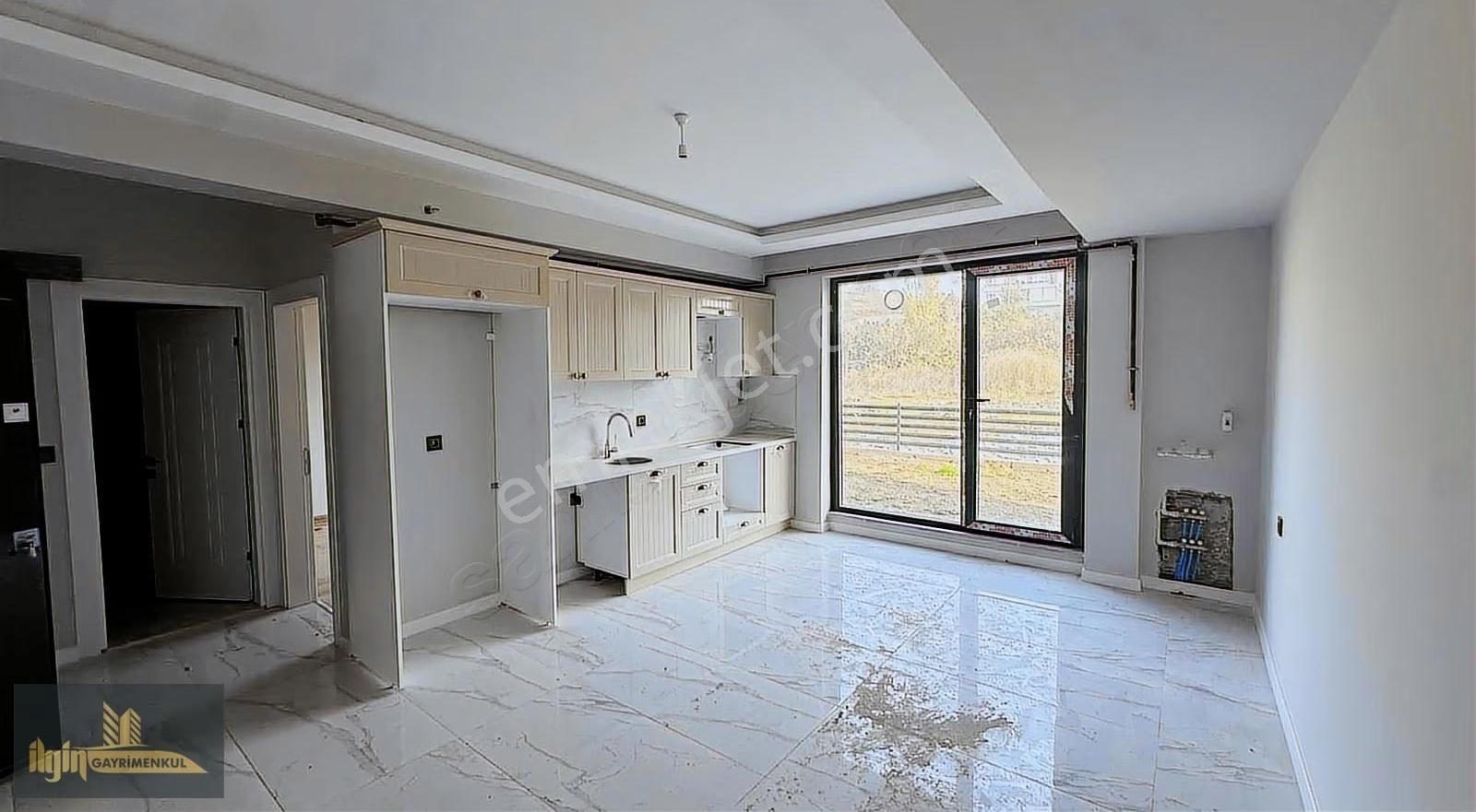 Dere Mah'de Kiralık Bahçe Katı 1+1 Daire - Görsel 3