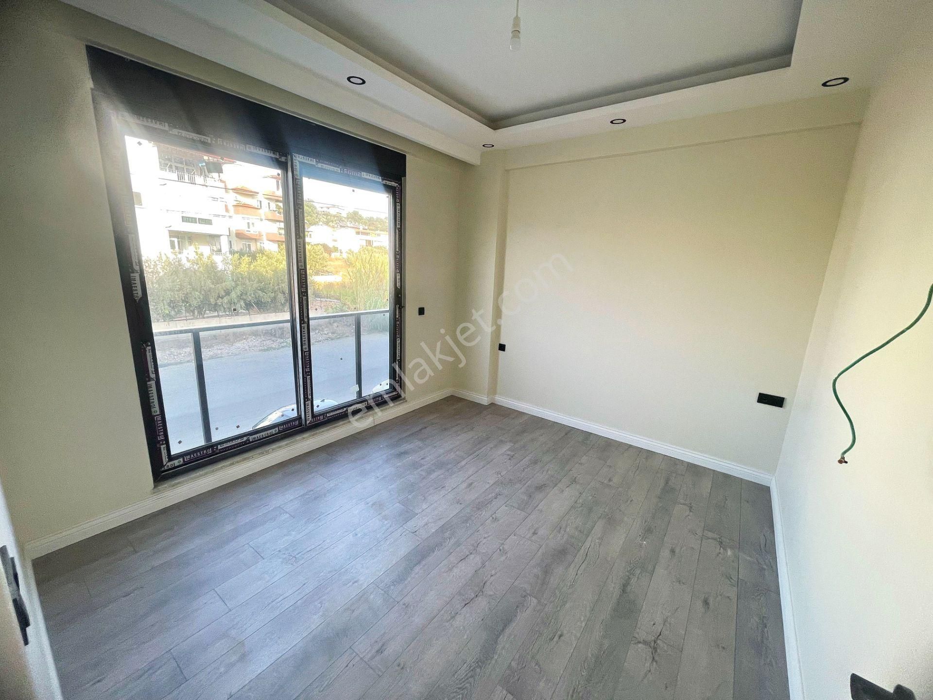 Ilıca Mah Kullanışlı Lüx Site İçerisinde 1+1 Satılık Daire - Görsel 5