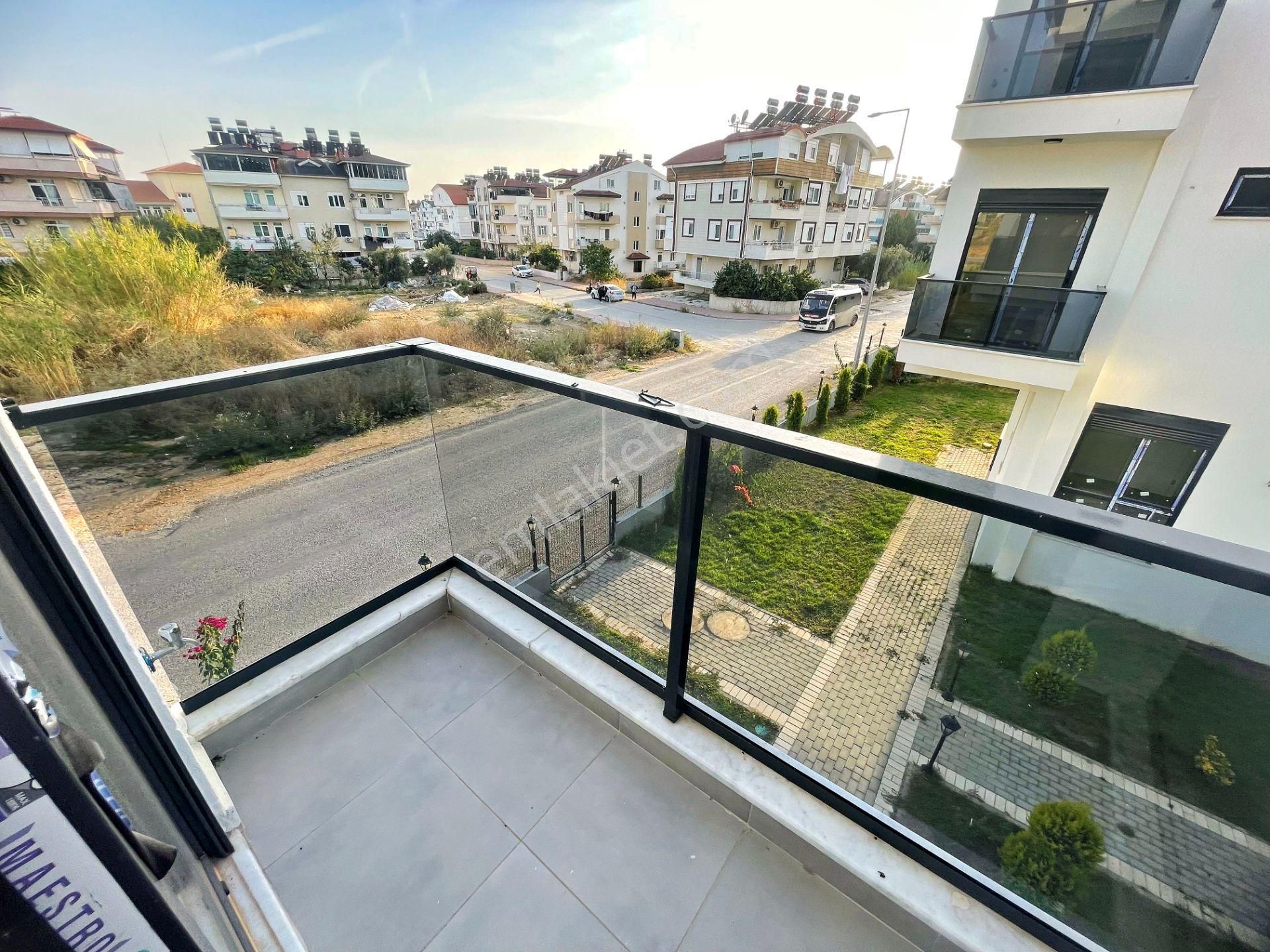 Ilıca Mah Lüx Site İçerisinde 2+1 Satılık Daire Havuz Asansör - Görsel 12