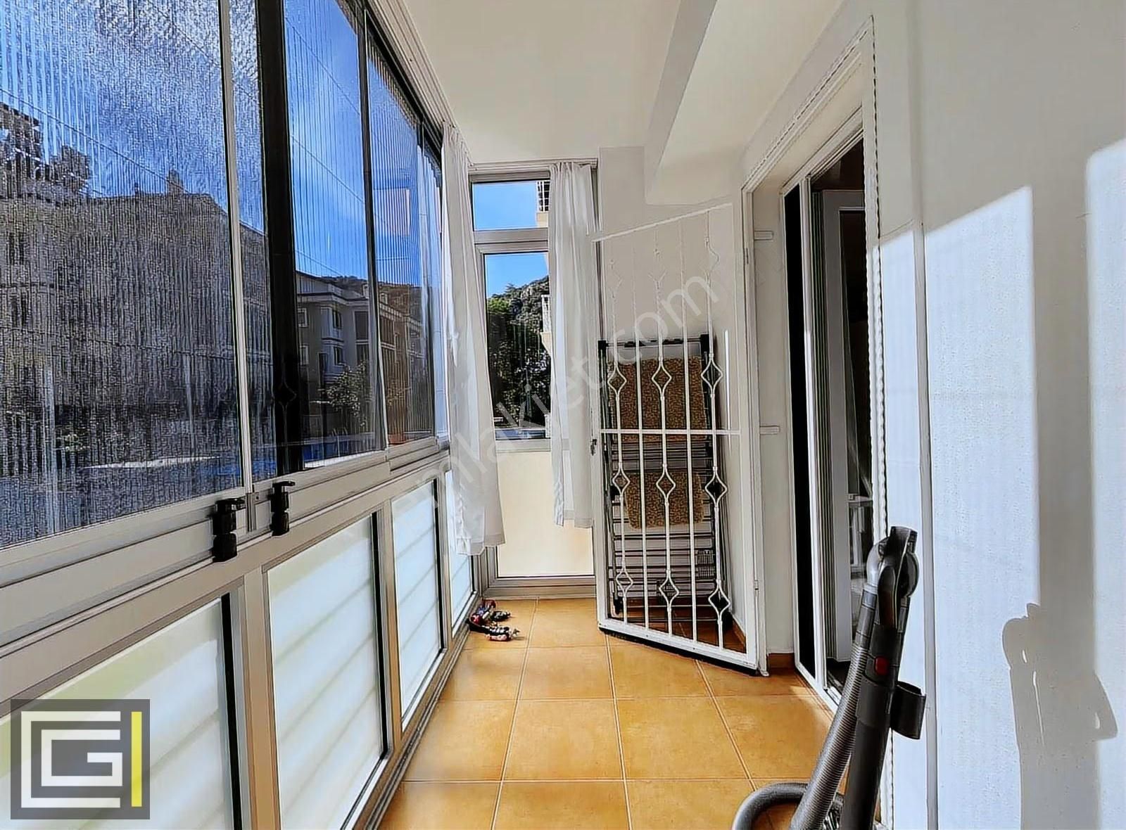 Havuzlu Site Konforu! Giriş Kat 3+1 Ebeveyn Banyolu Satılık - Görsel 32