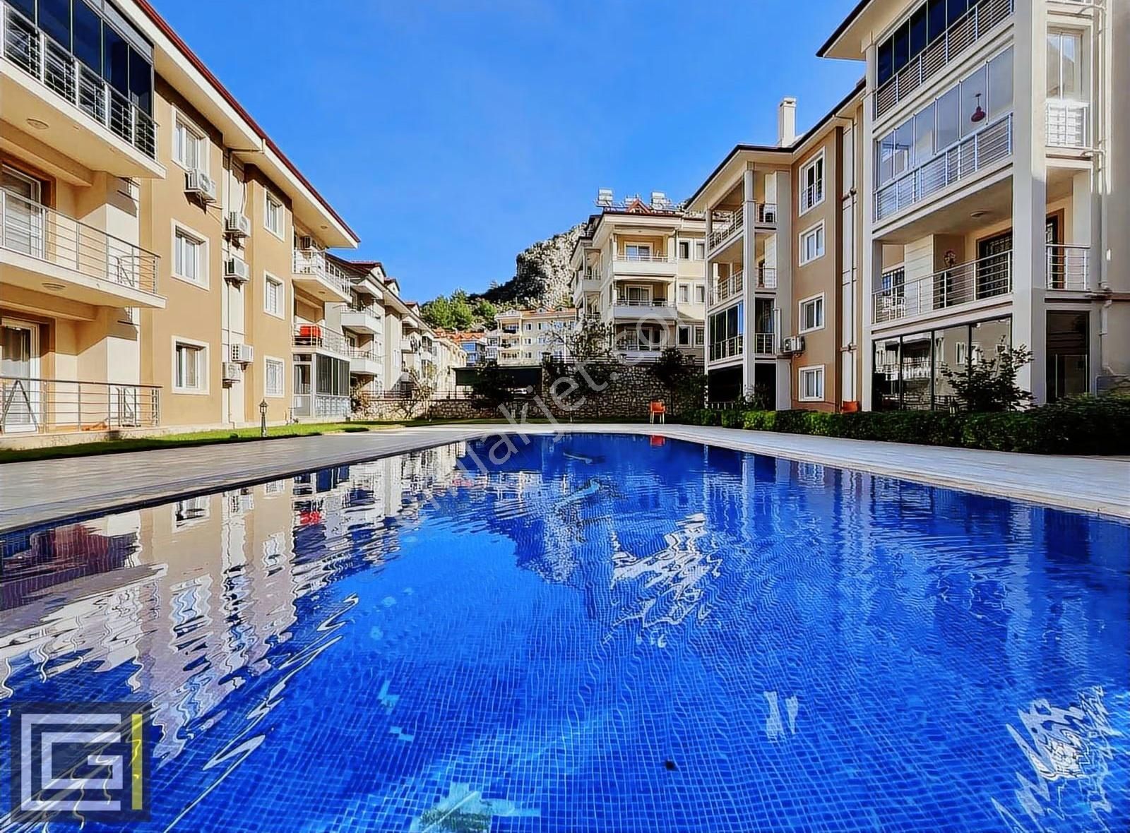 Havuzlu Site Konforu! Giriş Kat 3+1 Ebeveyn Banyolu Satılık - Görsel 22