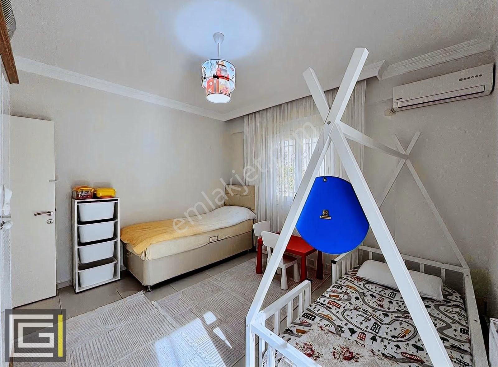 Havuzlu Site Konforu! Giriş Kat 3+1 Ebeveyn Banyolu Satılık - Görsel 12