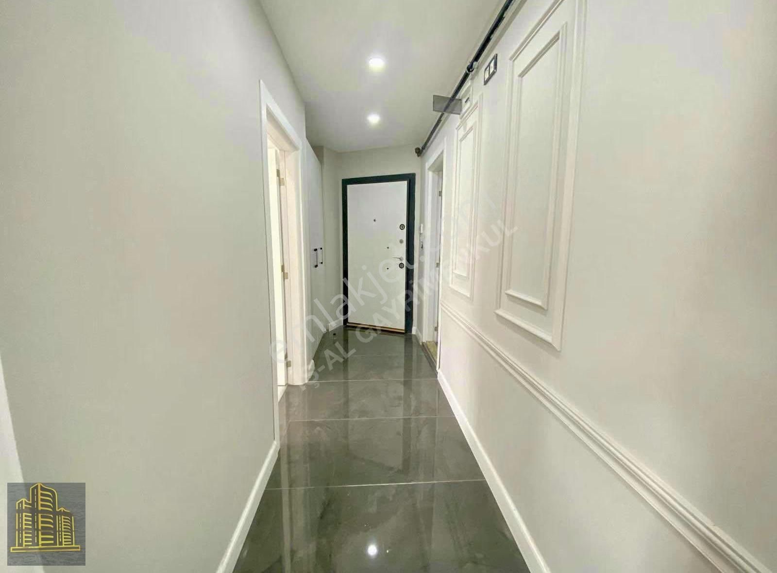 Tepe Bölgesinde Sıfır Lüx *full Eşyalı* İskanlı - Balkonlu Daire - Görsel 16