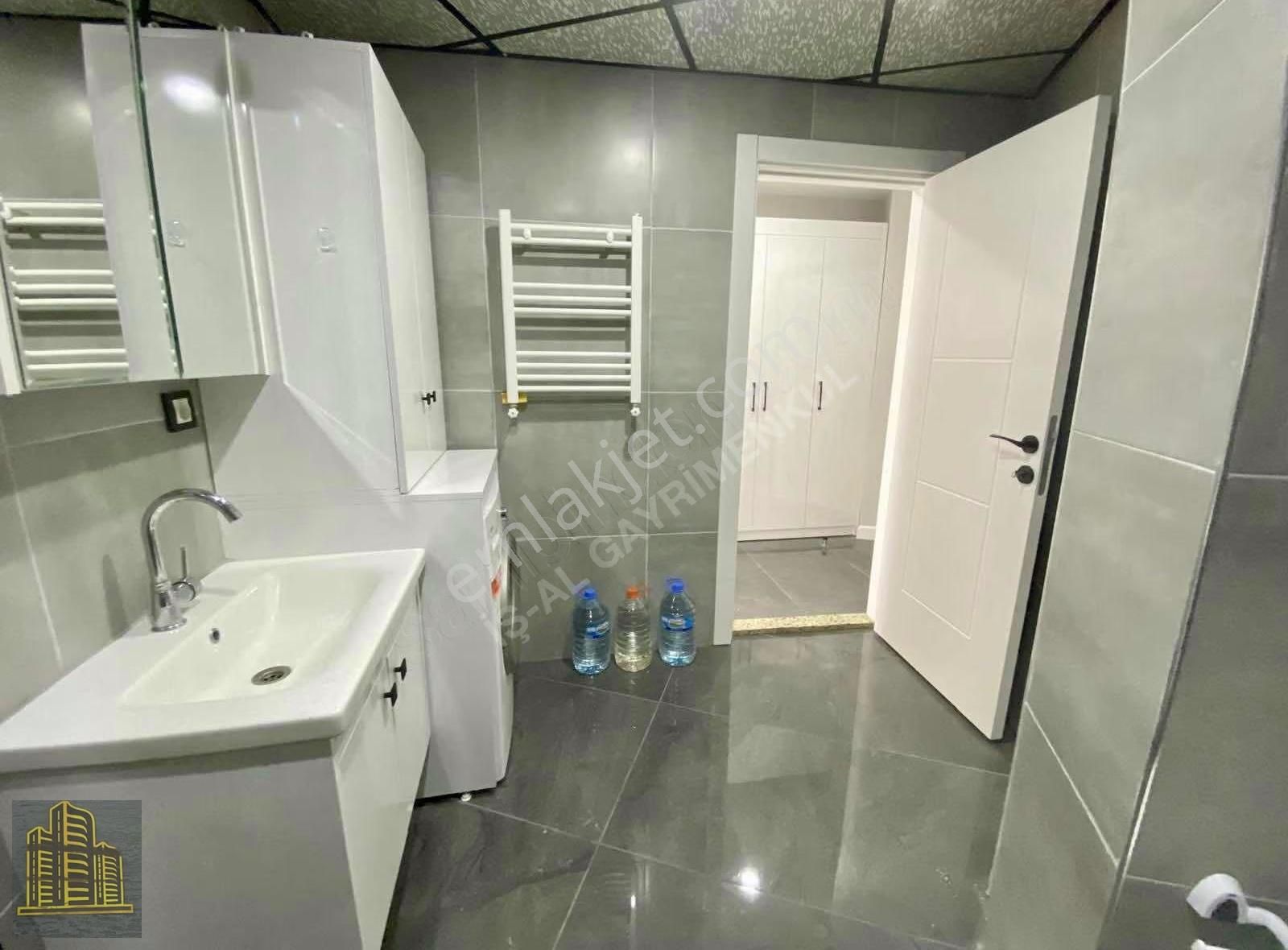 Tepe Bölgesinde Sıfır Lüx *full Eşyalı* İskanlı - Balkonlu Daire - Görsel 2
