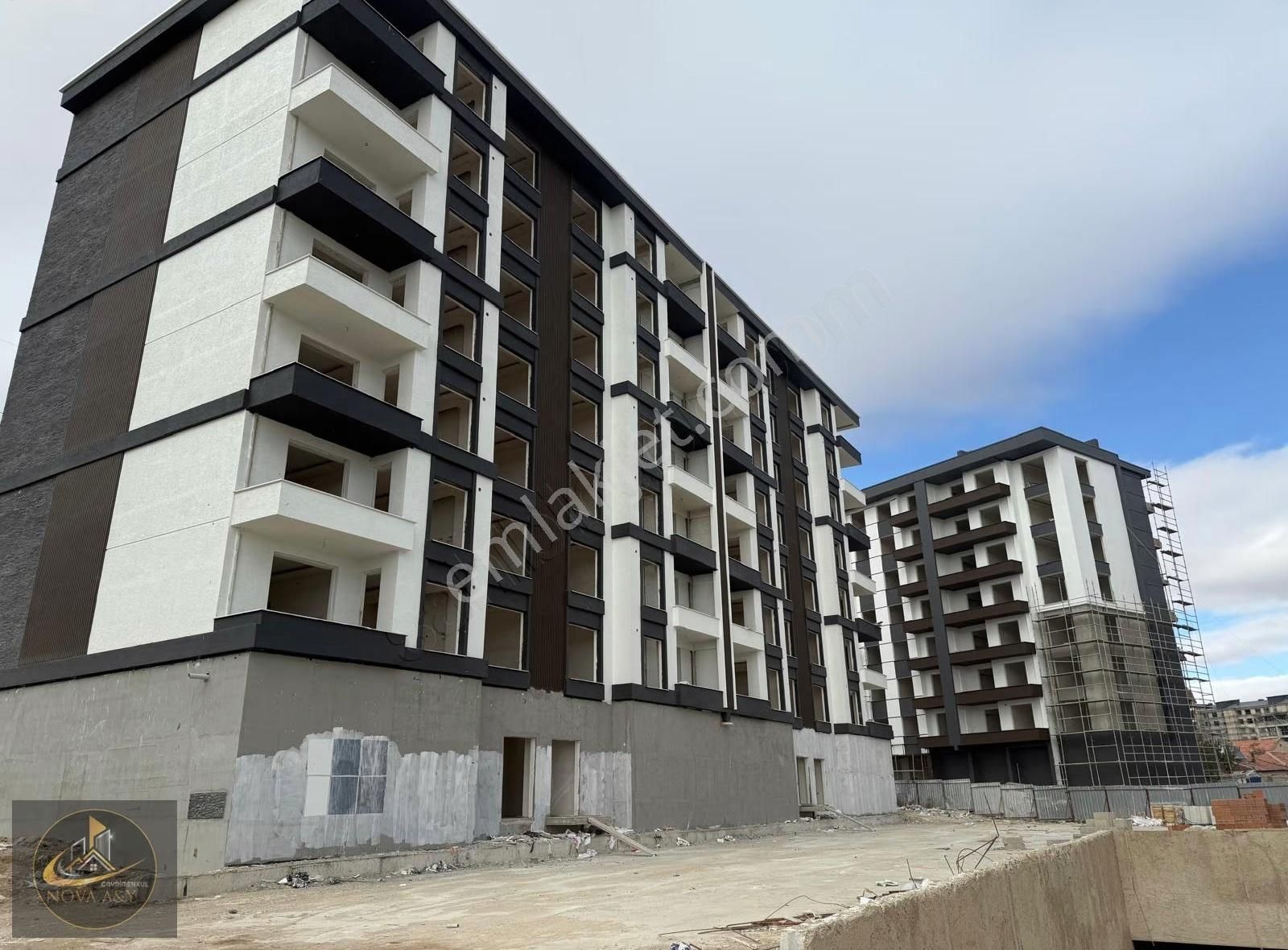 Nova A&y'den Gençosman Cad. Üzeri Satılık Sıfır 3+1 Lüx Daire - Görsel 16