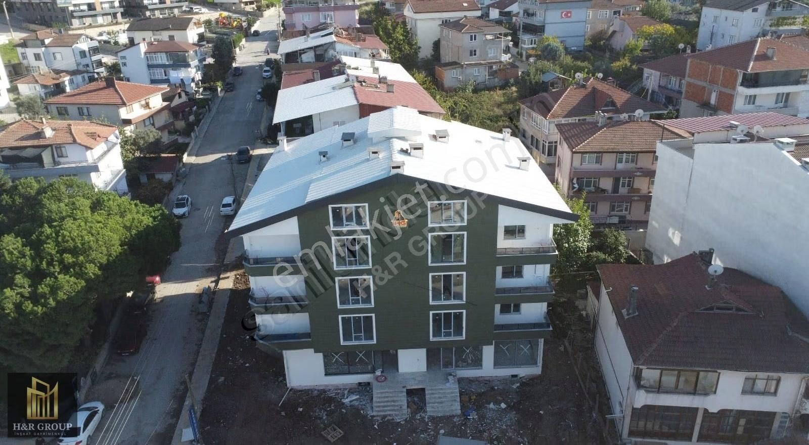 Yalova Taşköprü Merkez'de Cadde Üzeri Lüks 1+1 Daireler - Görsel 2