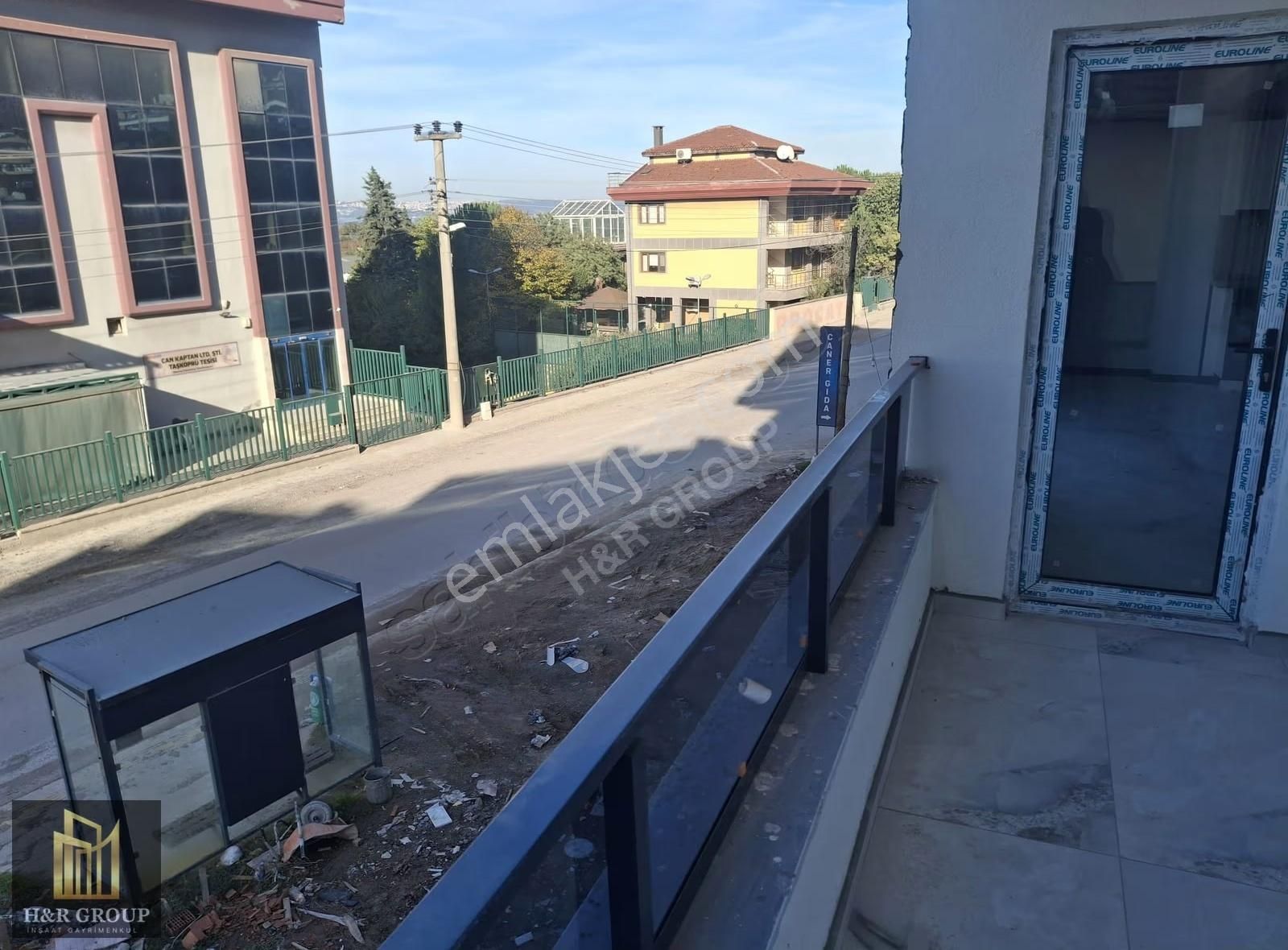 Yalova Taşköprü Merkez'de Cadde Üzeri Lüks 1+1 Daireler - Görsel 17