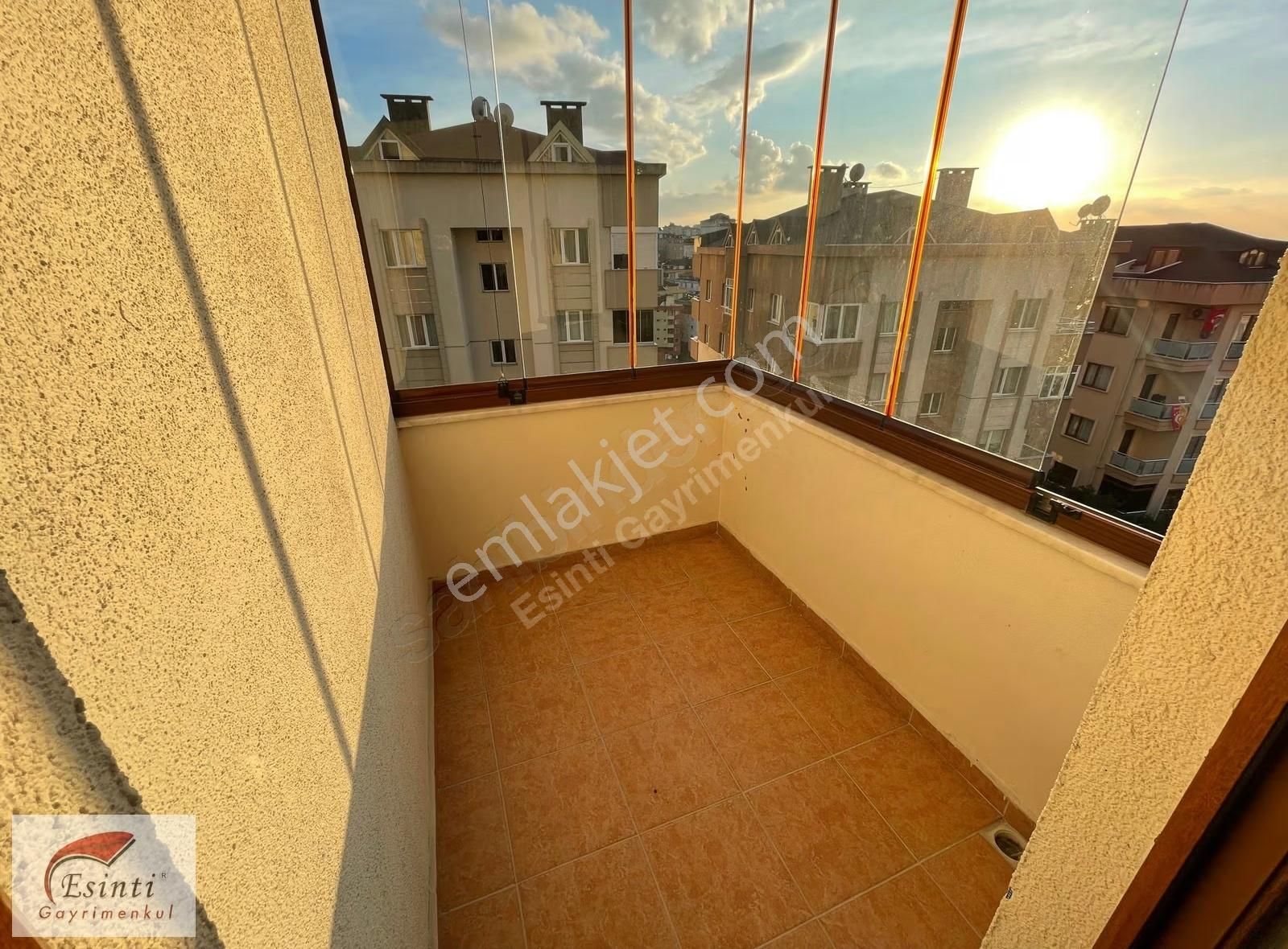 Ataşehir İnönü'de Yeditepe Ünv. Yakın Balkonlu Temiz 3+1 Kiralık - Görsel 14