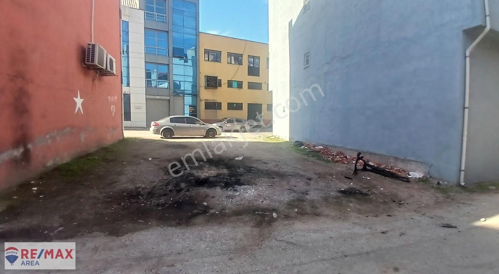 Remax Are Dan Yıldırım Yunusemre Bulvarı Satılık İmarlı Arsa