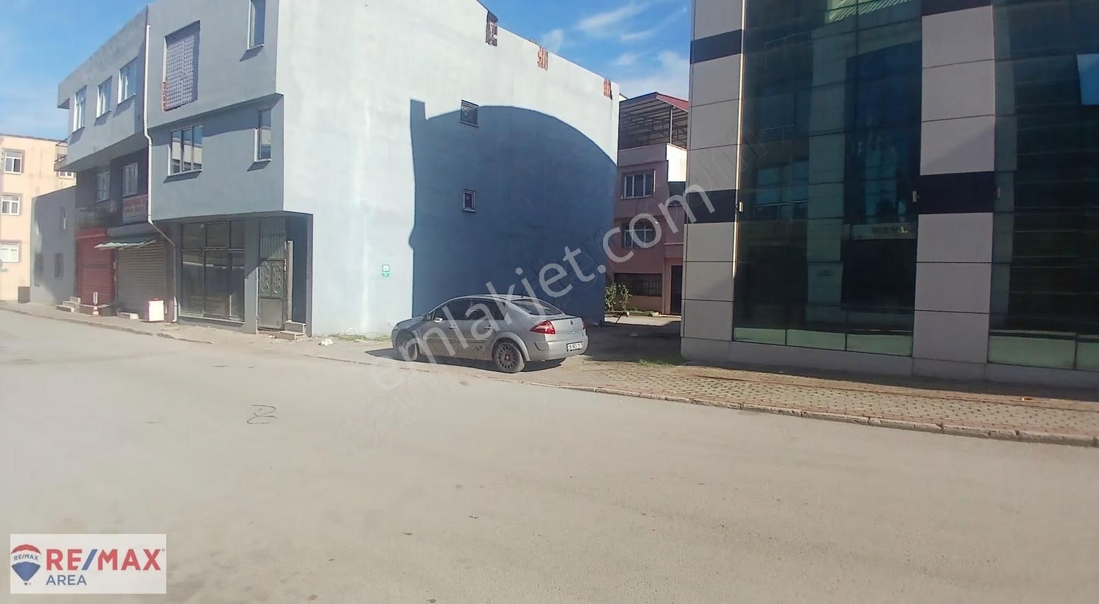 Remax Are Dan Yıldırım Yunusemre Bulvarı Satılık İmarlı Arsa - Görsel 5