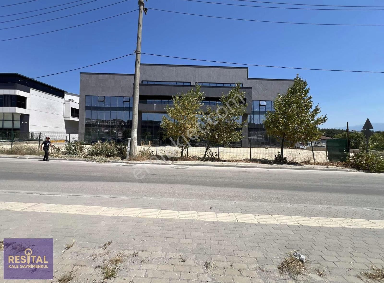 İstanbul Yolu Üzerinde Yola Cephe Kiralık Eşisiz Ticari Mülk - Görsel 7