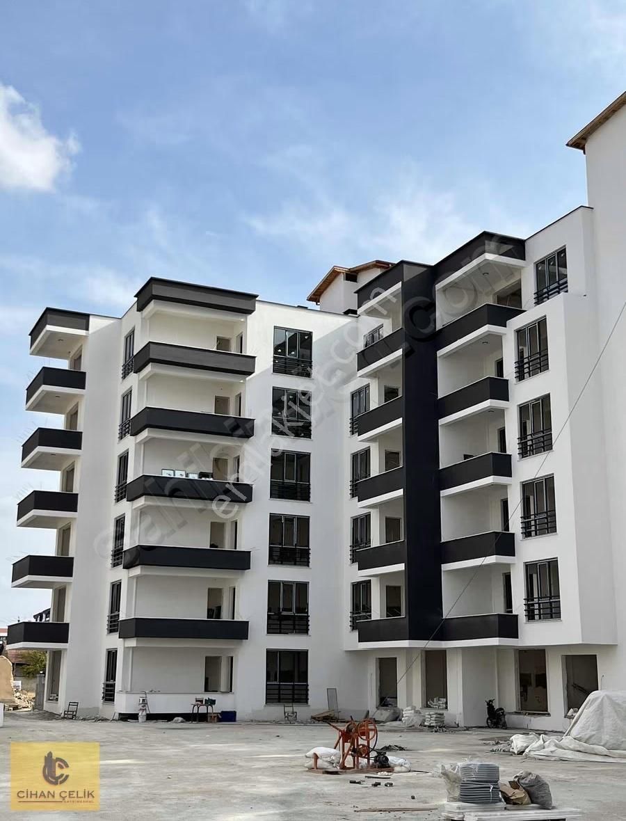 Cihan Çelikten 2 Aya Teslim Daireler! - Görsel 9