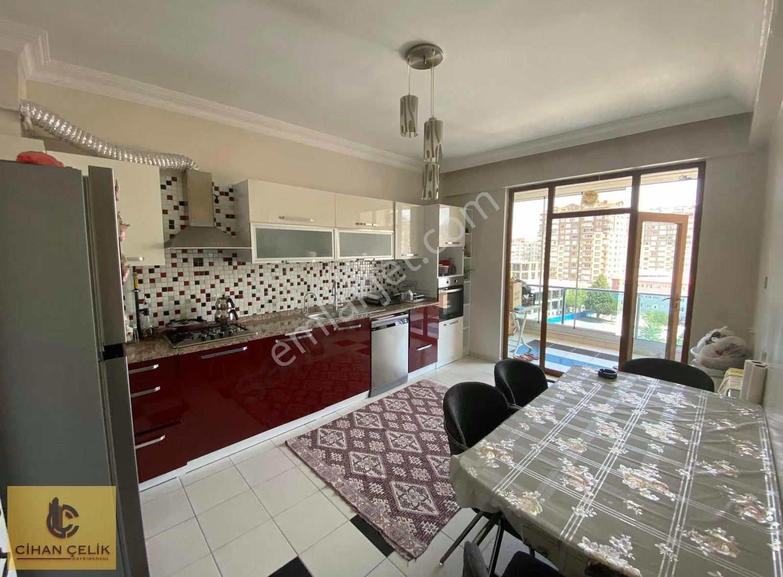 Şefikcan Da Site İçerisinde 4+1 Ara Kat Daire - Görsel 23