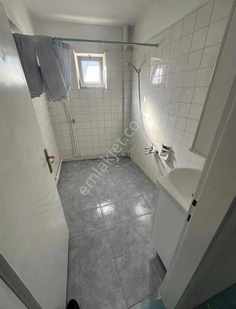 Teleferikte Kiralık 2+1 Daire - Görsel 6