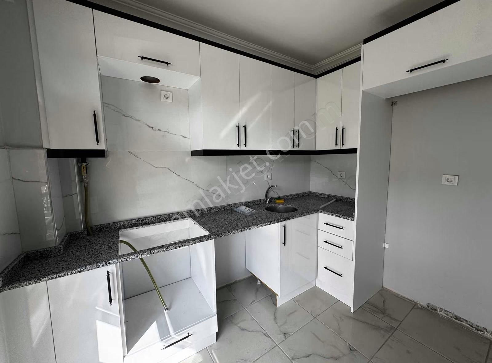 Tema Emlaktan Altınova Mahallesi Sıfır 2+1kiralık Daire - Görsel 11