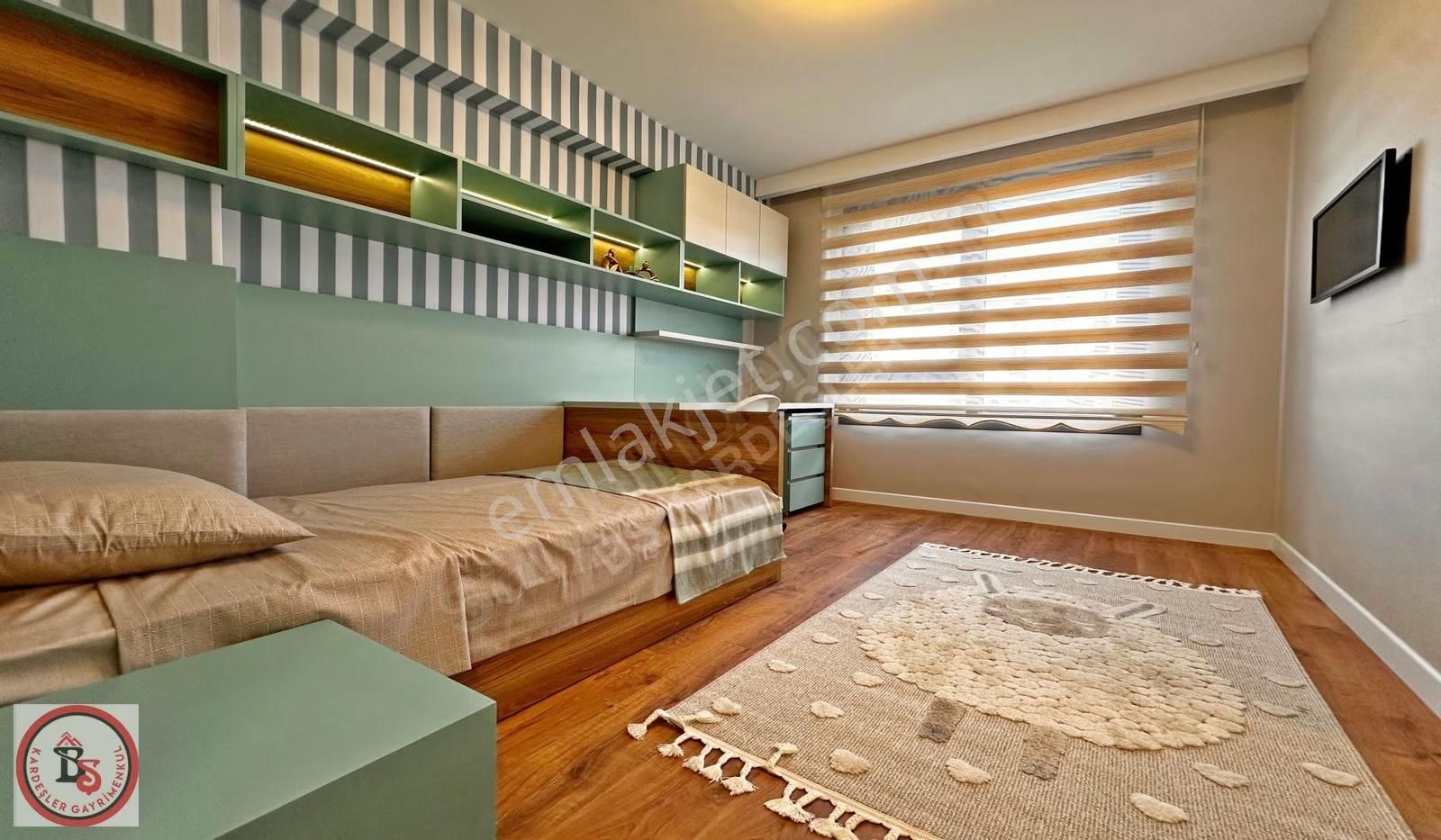 Ovacık'ta Merkezi Yerde 5+1 Yemek Odalı Lüks Yapılı Daireler - Görsel 31