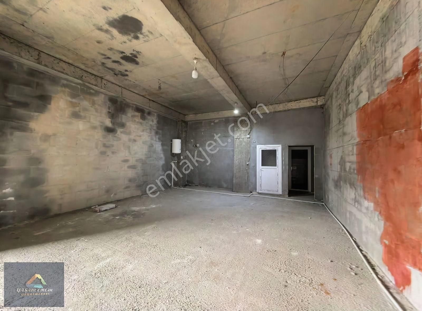 Yaşam'dan Ana Cadde Üzeri 1300 M² Depolu // Ön Kullanımlı Dükkan - Görsel 23