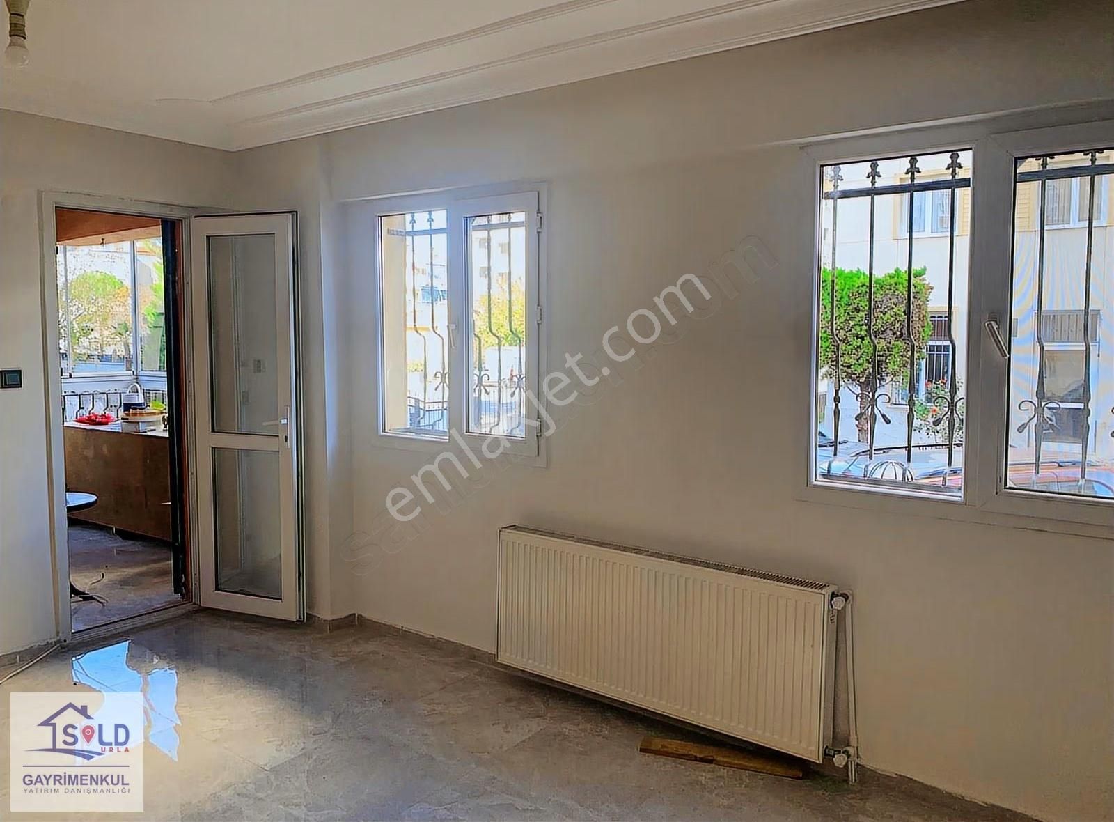 Çiğli Ataşehir Güvenlikli Sitede Full Tadilatlı 2+1 Satılık Dair - Görsel 12