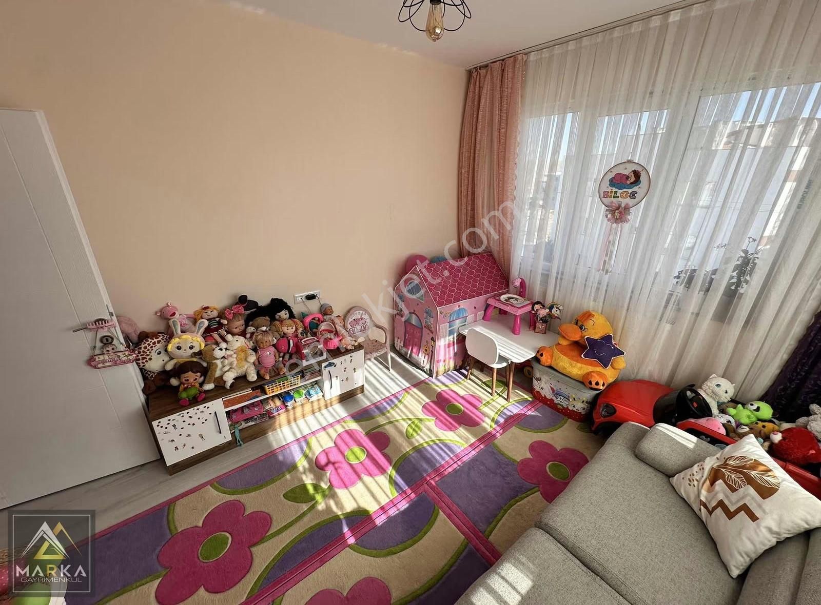 Marka'dan Dumlupınar Üniversitesi Karşısı Satılık Lüks 3+1 Daire - Görsel 5