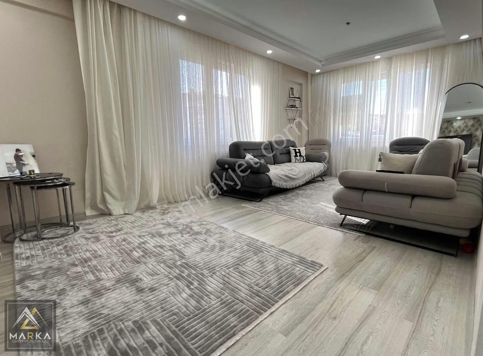 Marka'dan Zafertepe'de Site İçi Arakat Güney Cepehe 2+1 Satılık - Görsel 11