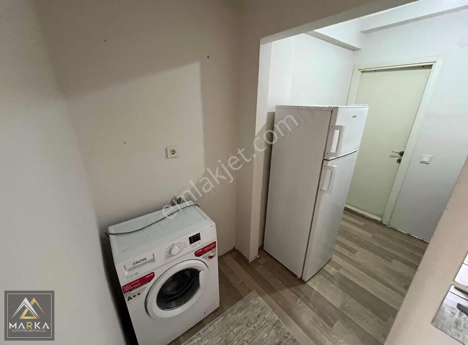 Marka'dan Yeni Şehir Hastanesine Yakın 1+1 Eşyalı Fırsat Daire - Görsel 18